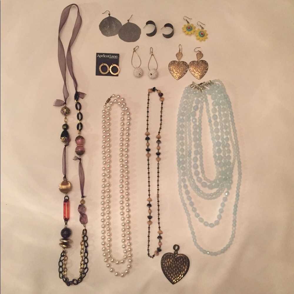 Jewelry bundle (12 pieces)